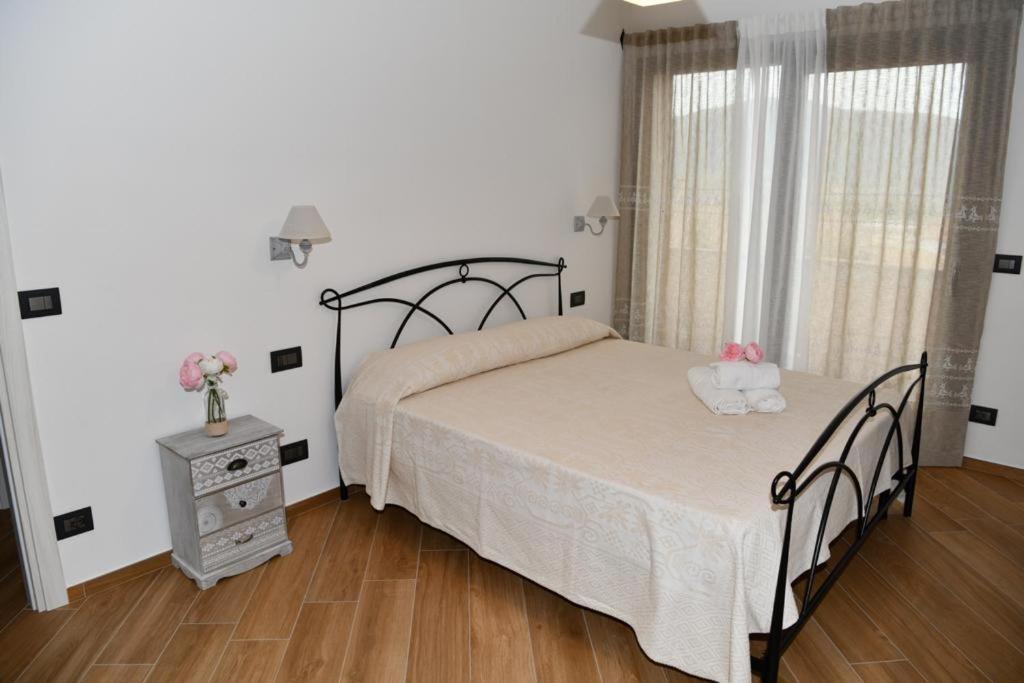 B&B Peonia Orgosolo Buitenkant foto